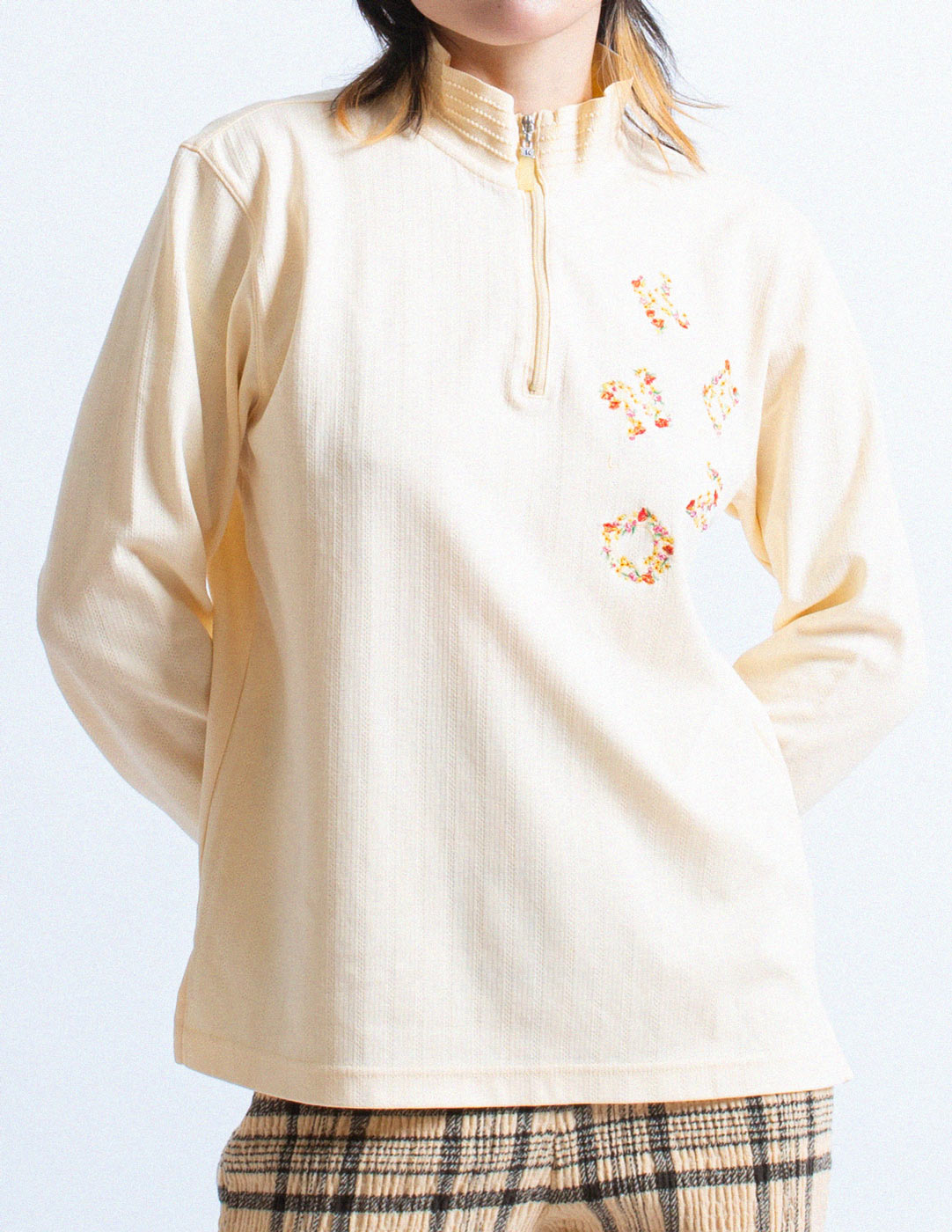 vintage cream polo with flower embroidery