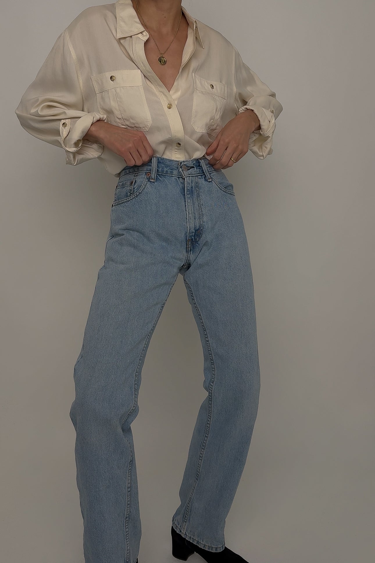 Vintage Light Wash Levi's Denim 505 Jeans