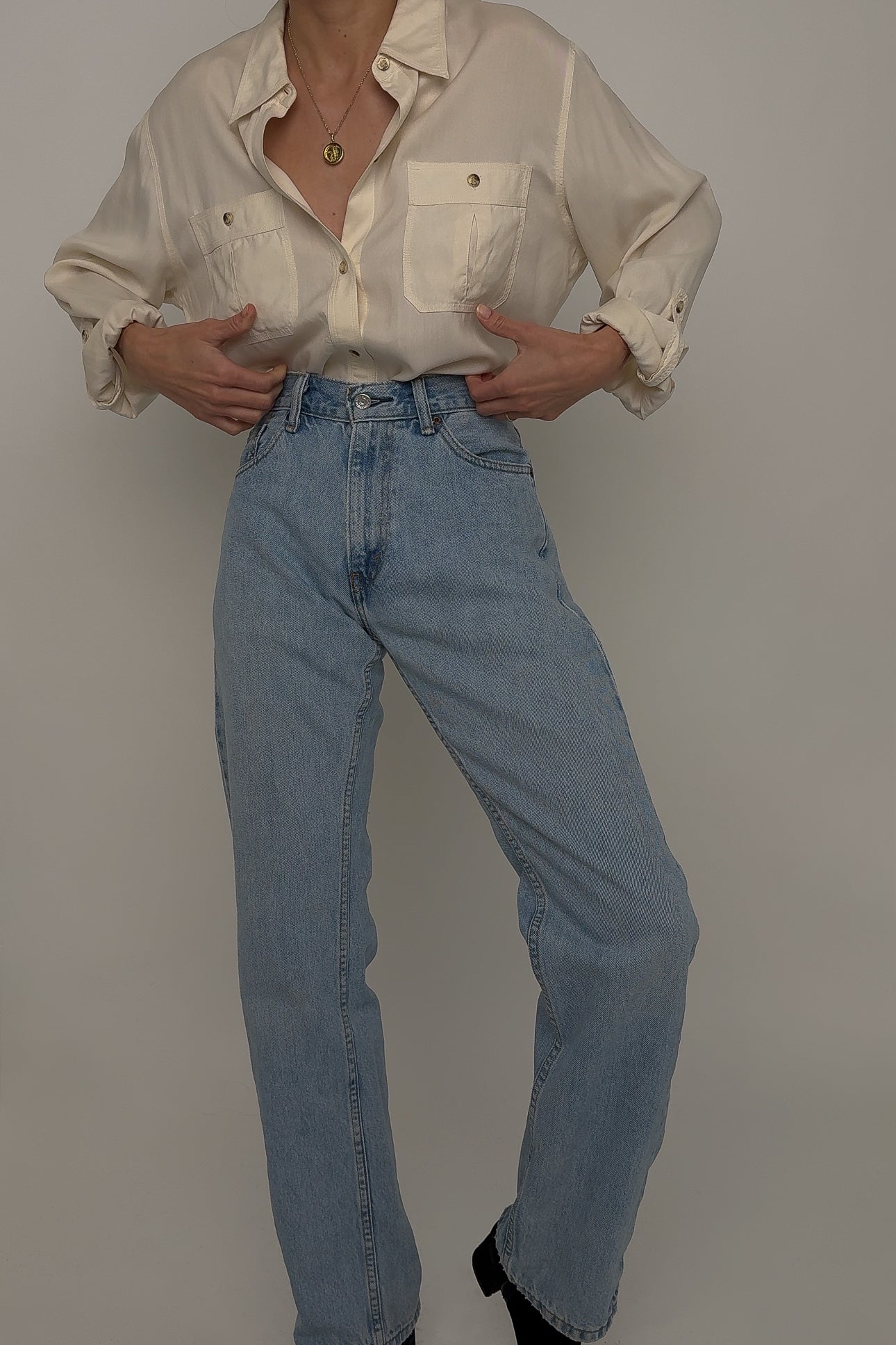 Vintage Light Wash Levi's Denim 505 Jeans