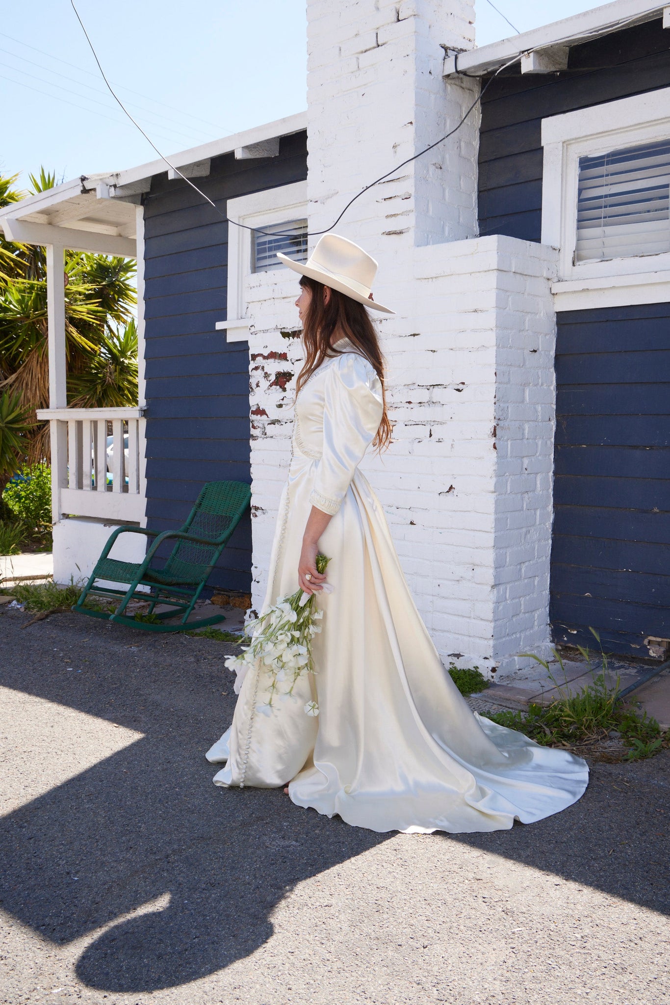 1960s Collared Puff Sleeve Wedding Dress