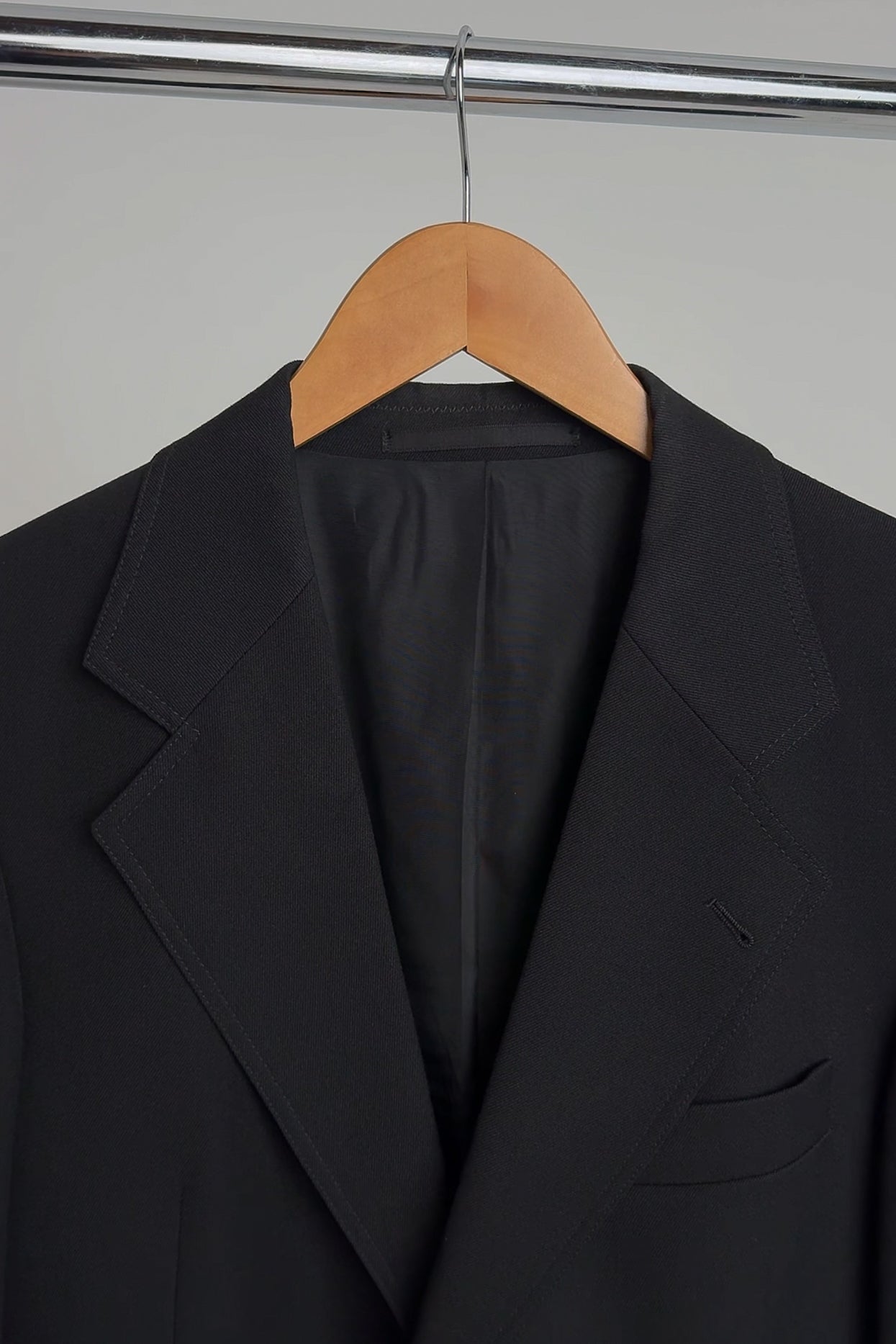 Vintage Onyx Wool Blend Patch Pocket Blazer