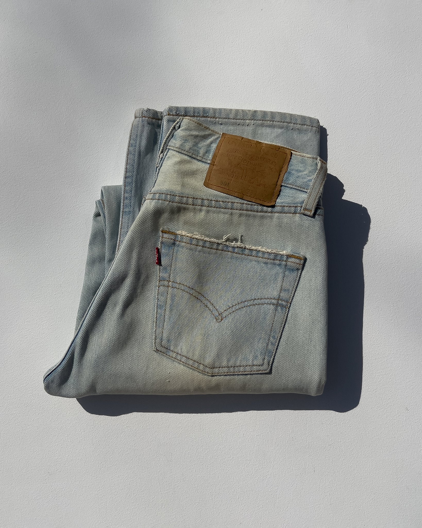 Vintage Levis 28x32