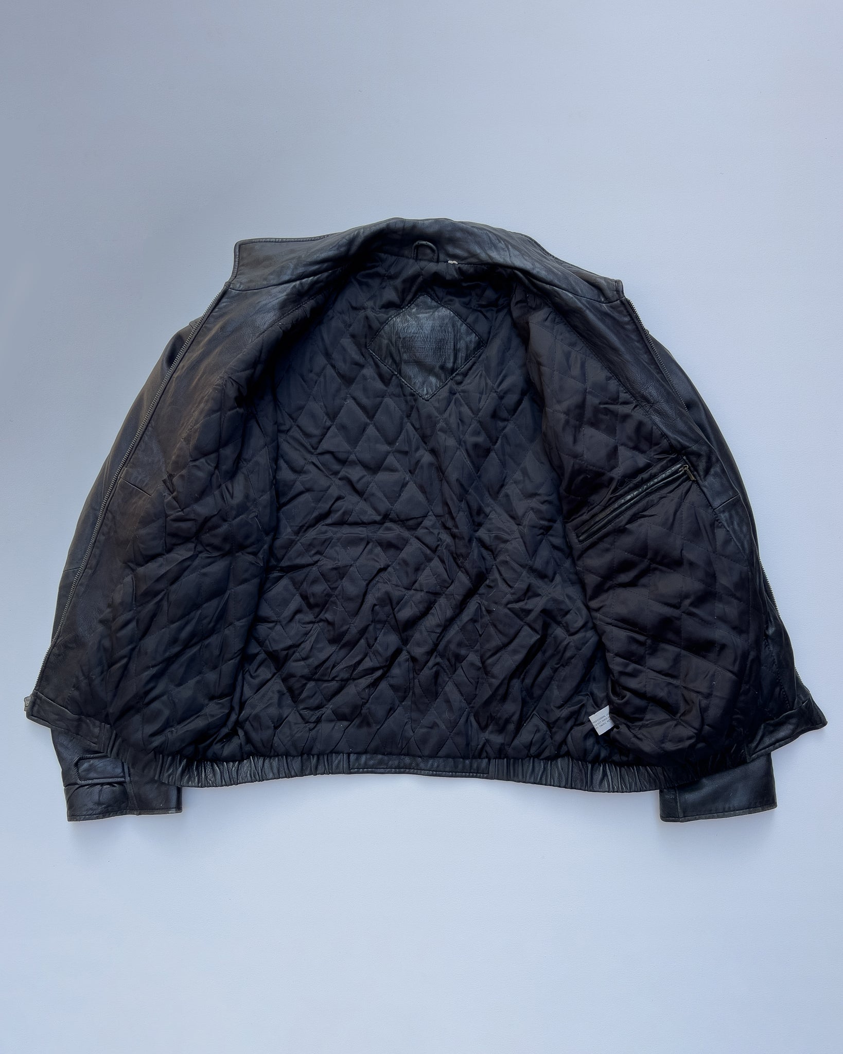 ROUNDTREE YORKE LEATHER BOMBER JACKET