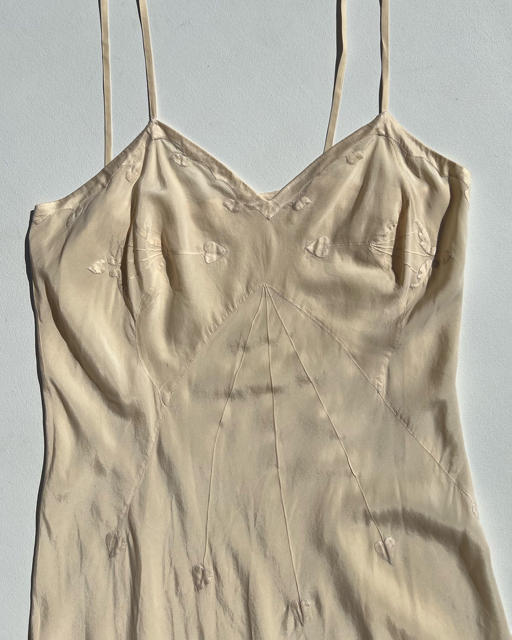 1930S HAND ENBROIDERED SILK SLIP DRESS