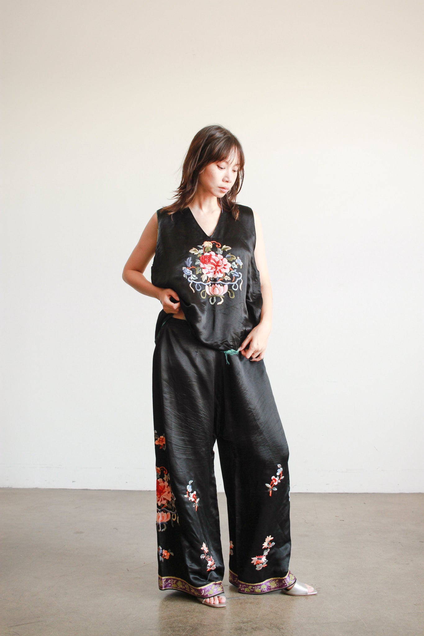 1920s Chinese Motif Embroidered Satin Set