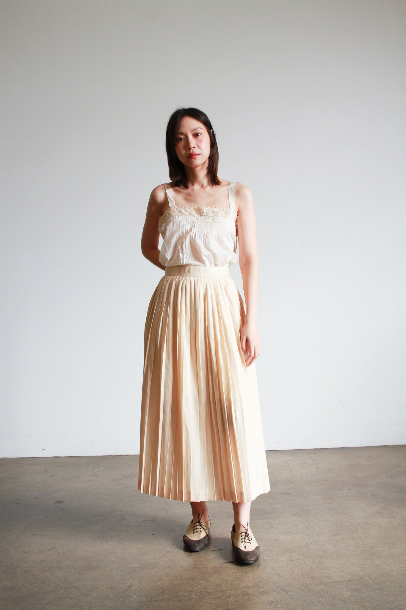 1980s Cream Pleated Maxi Skirt