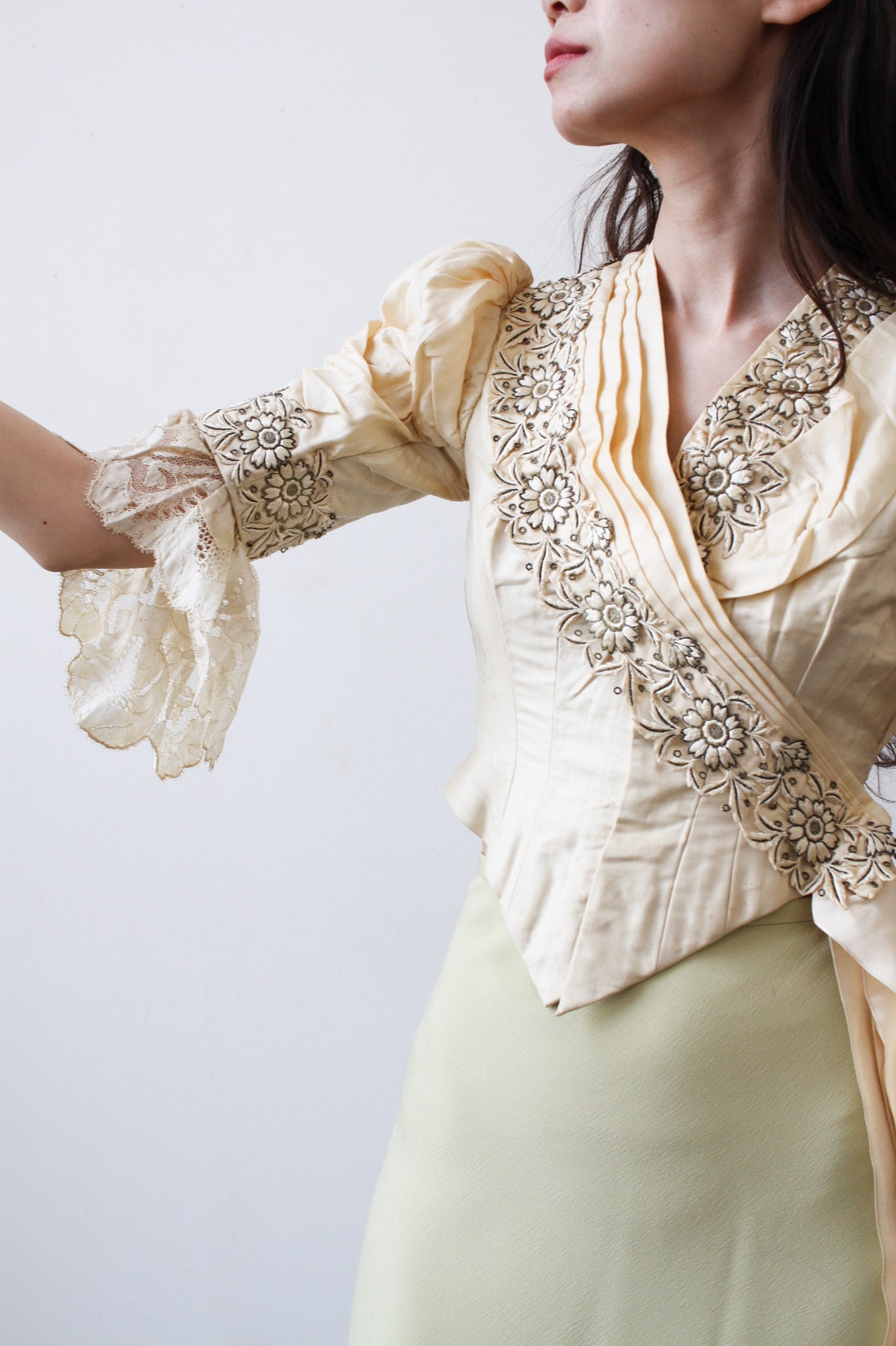 Victorian Cream Embroidered Corset Bodice