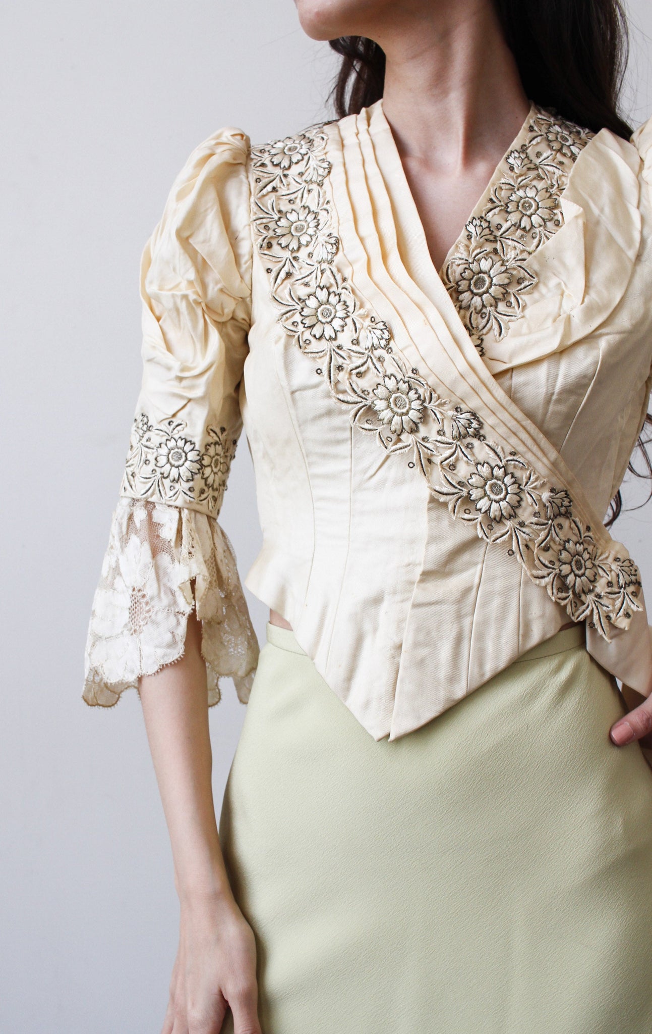 Victorian Cream Embroidered Corset Bodice