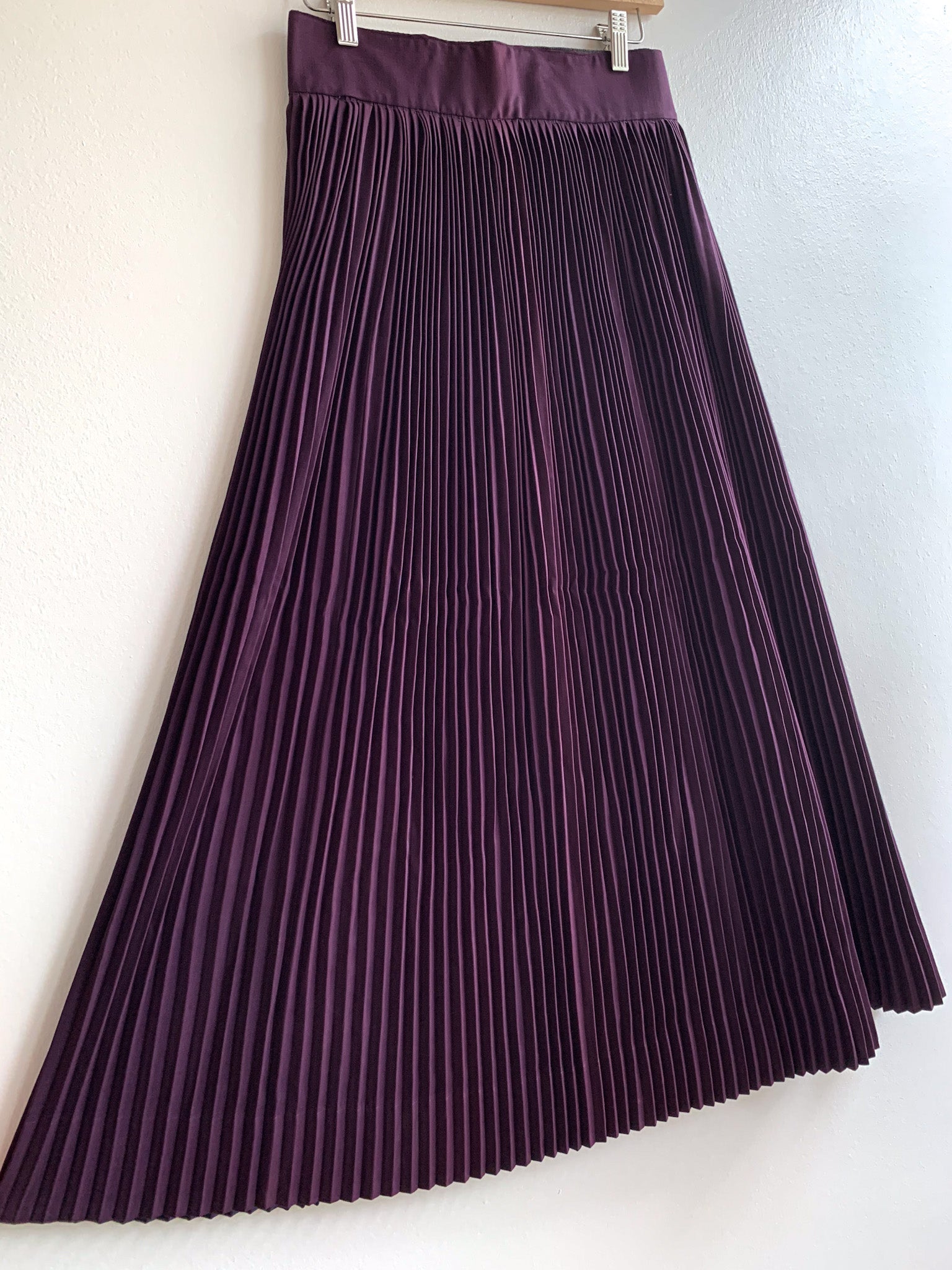 1940's Aubergine Pleated Skirt