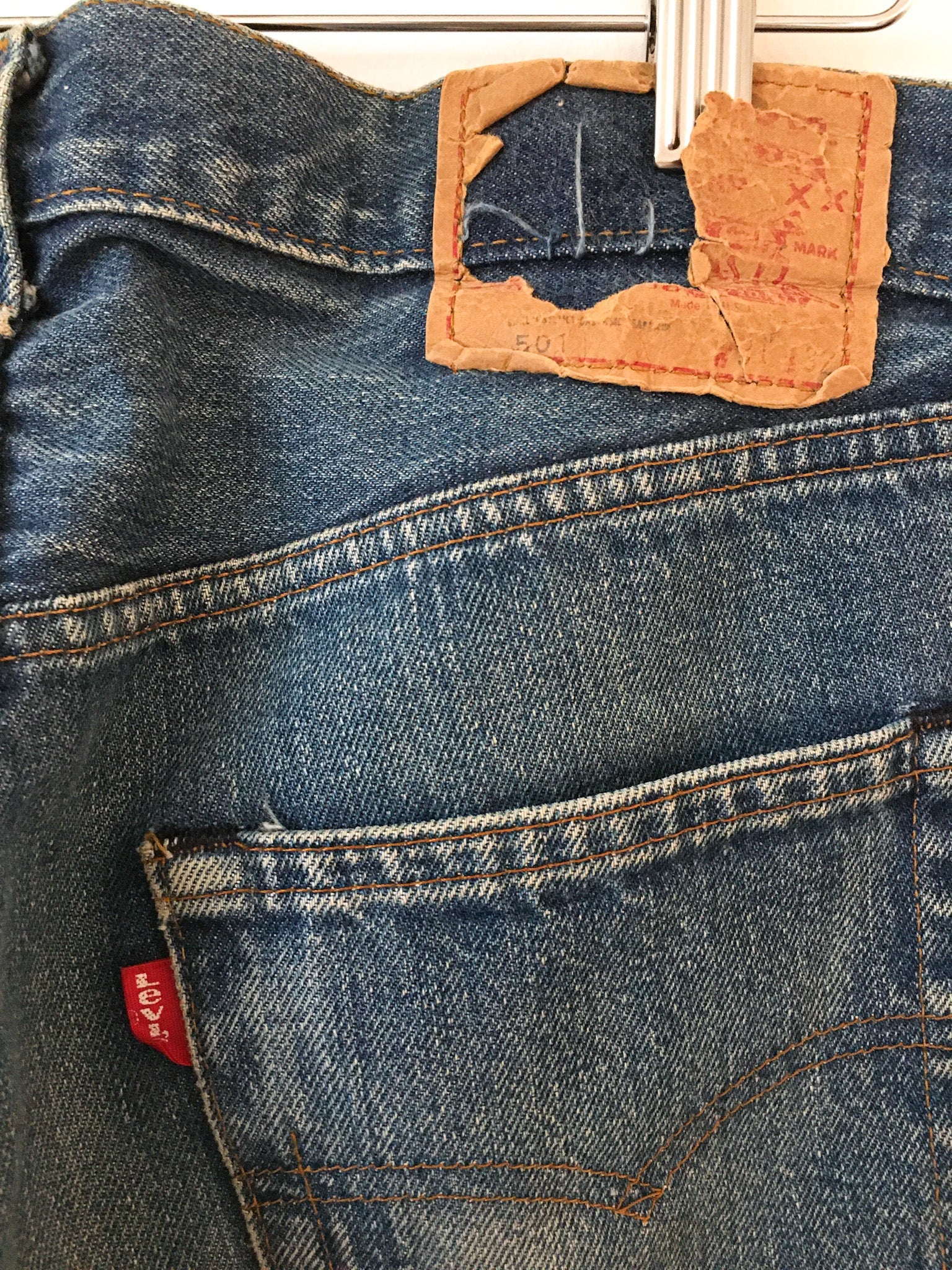 Levi's 501 Red Lines War & Peace