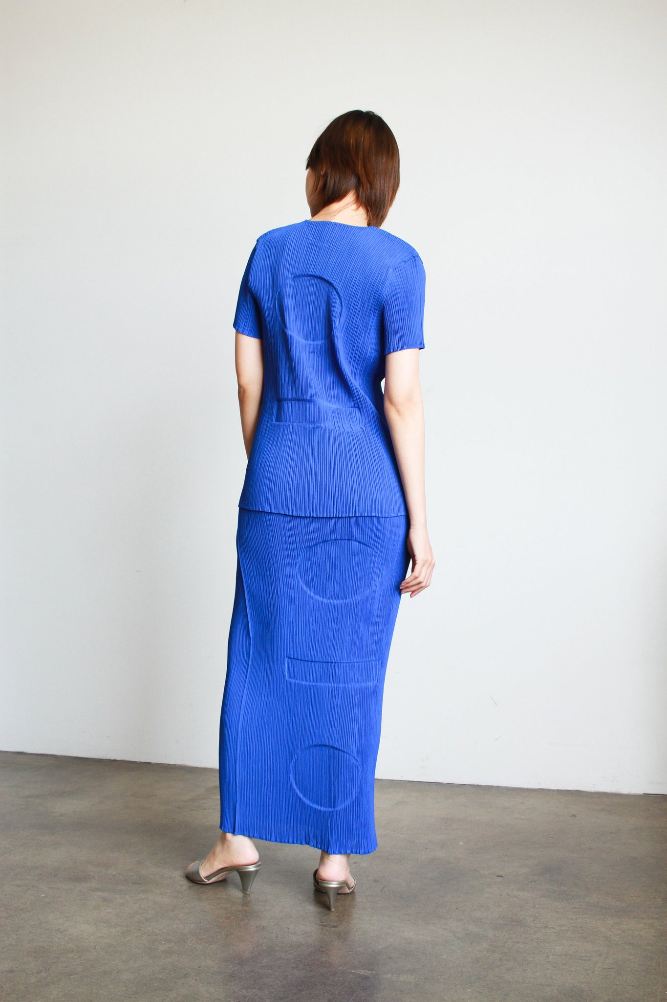 1990s Issey Miyake Cobalt Embossed Plissé Skirt Set