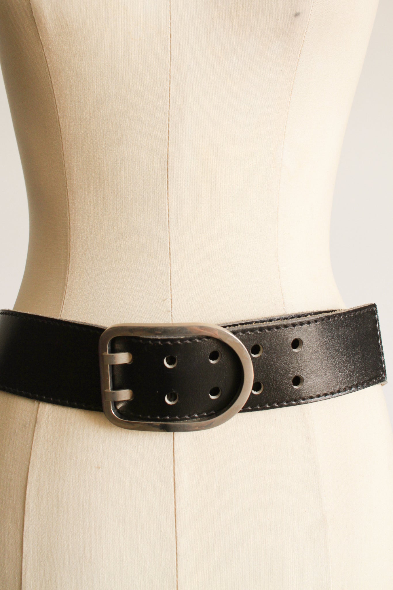 1980s Black Leather Thick Belt