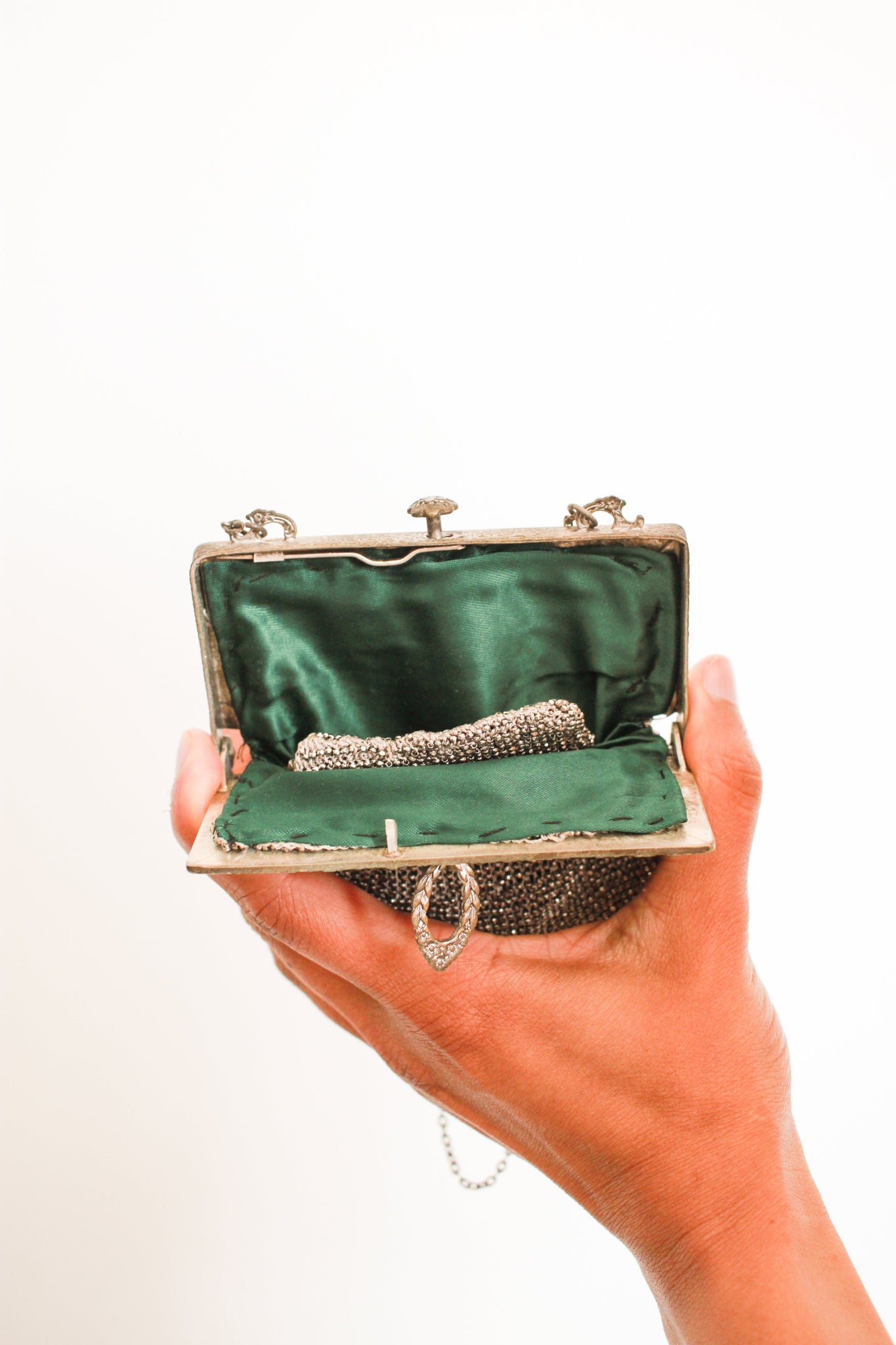 1920s Silver Chainlink Mini Handbag