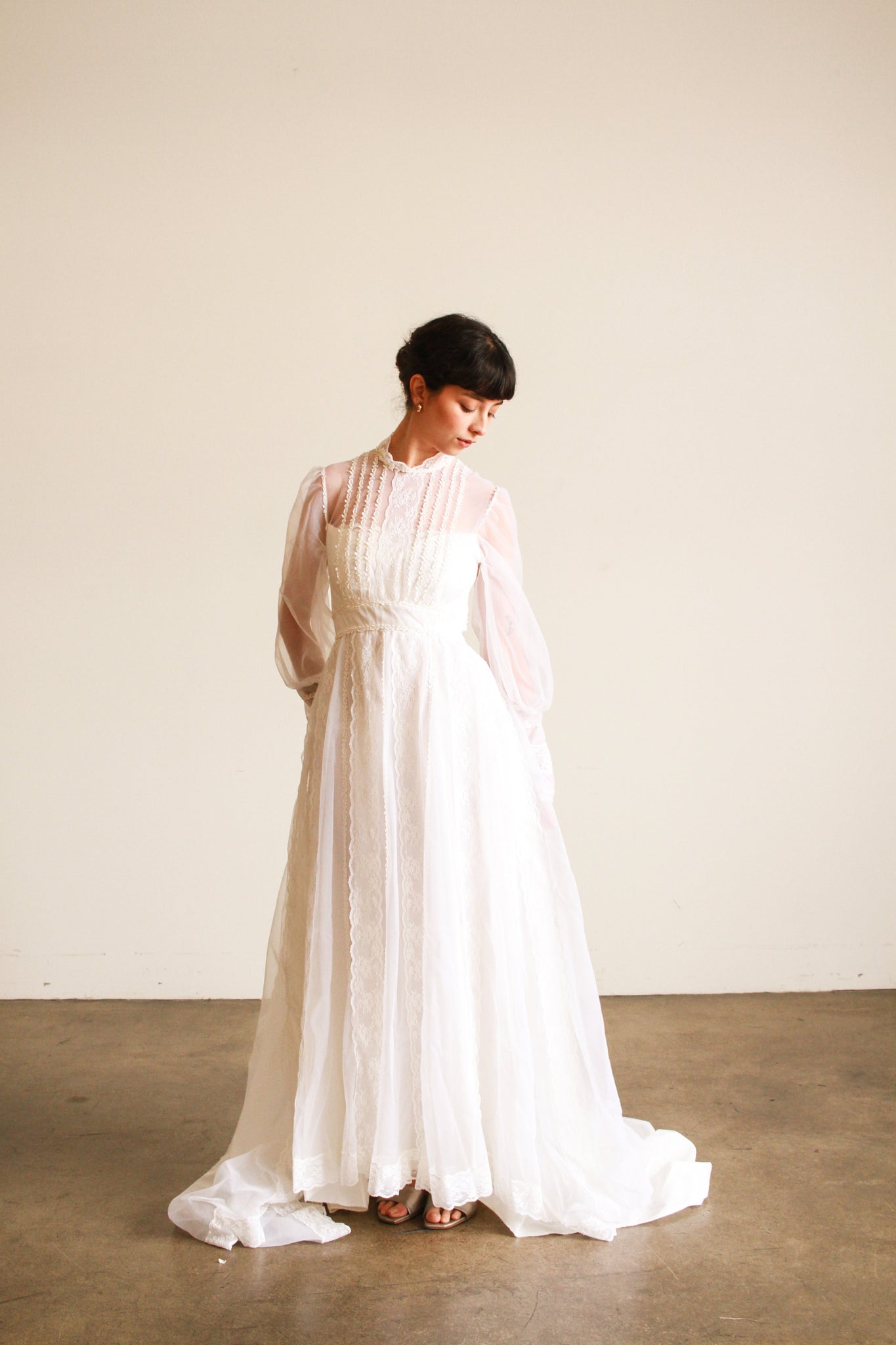 1960s White Balloon Sleeve Pleated Wedding Gown