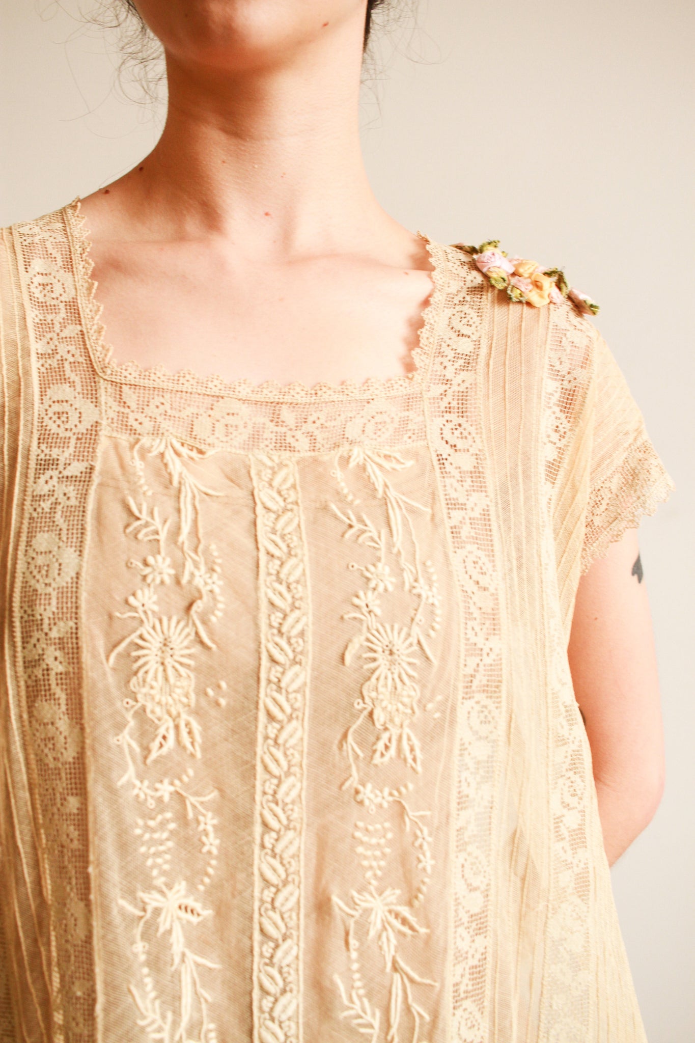 1920s Beige Filet Lace Embroidered Dress