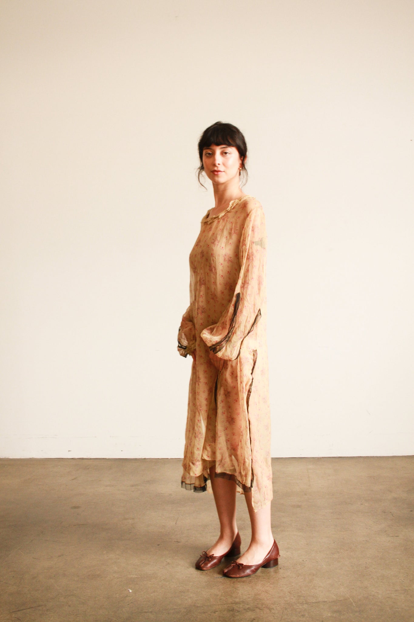 1920s Beige Silk Chiffon Print Long Sleeve Dress