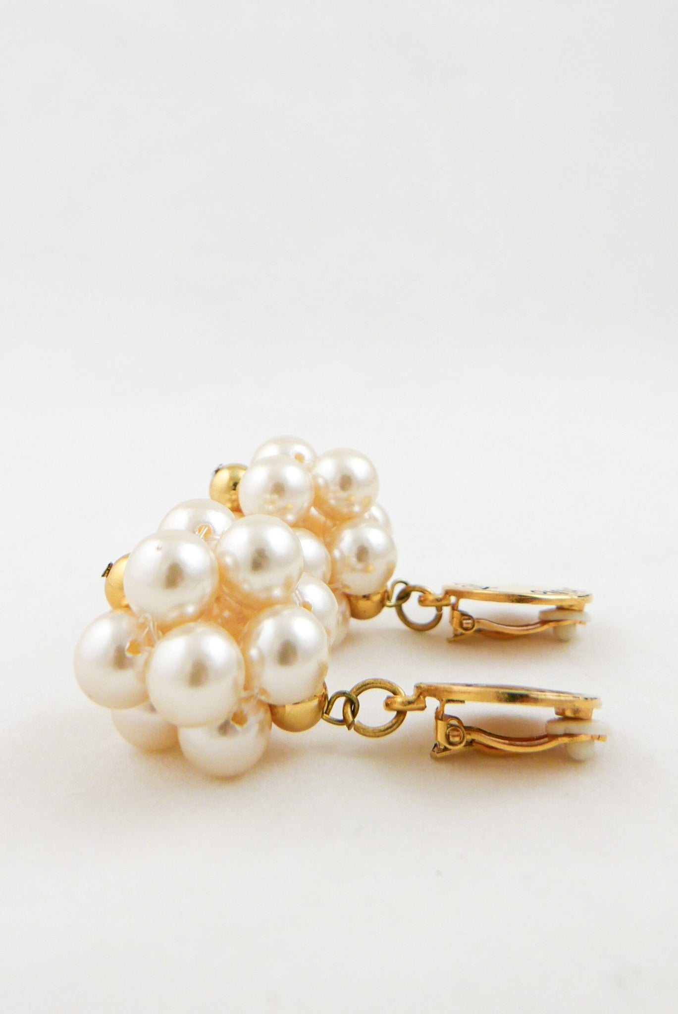 Moschino Bijoux Pearl Earrings