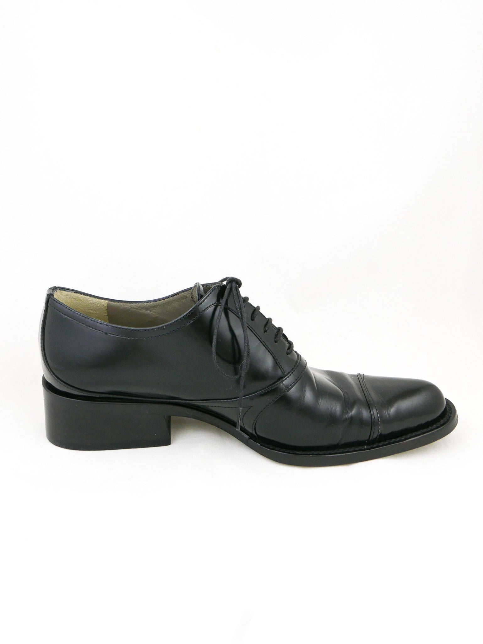 Prada Lace Up Brogue Shoes sz 38