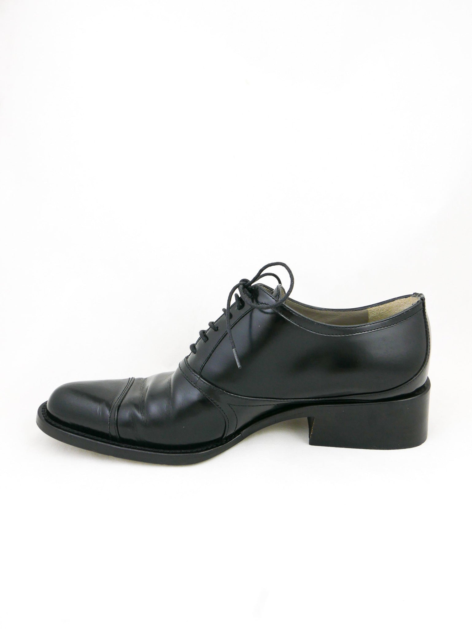 Prada Lace Up Brogue Shoes sz 38