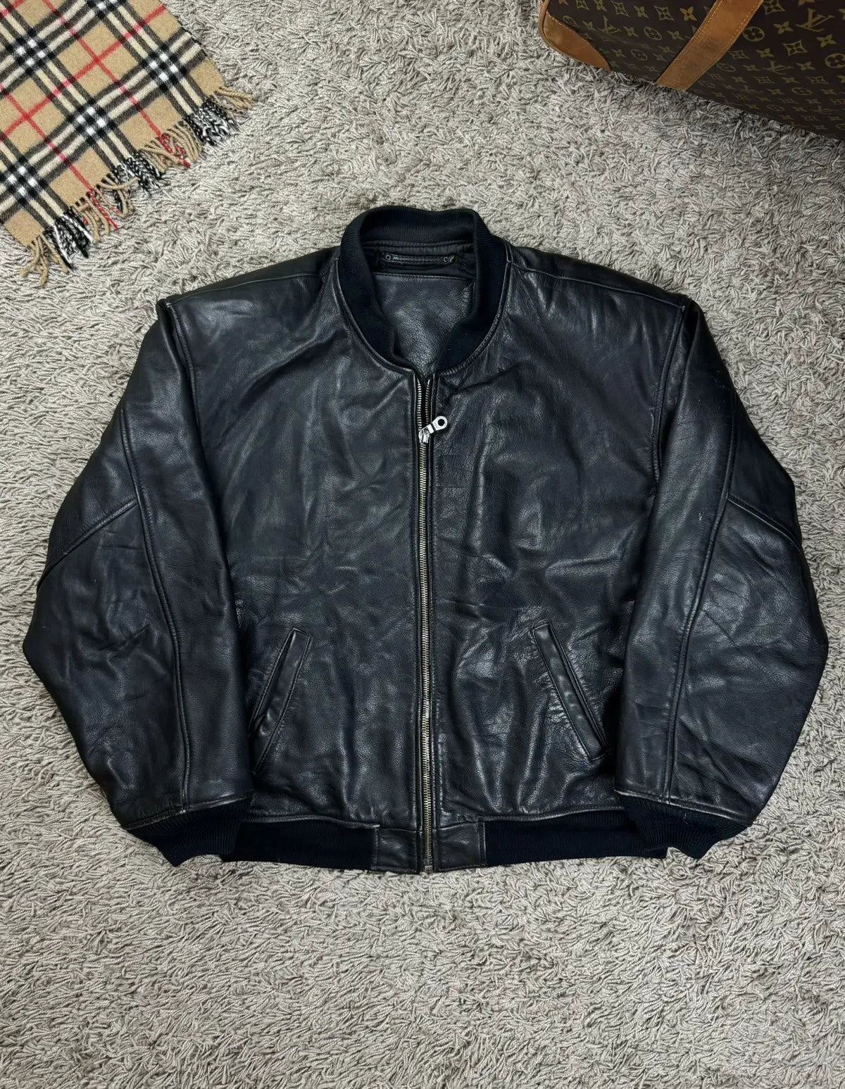 Vintage leather jacket bomber 90s