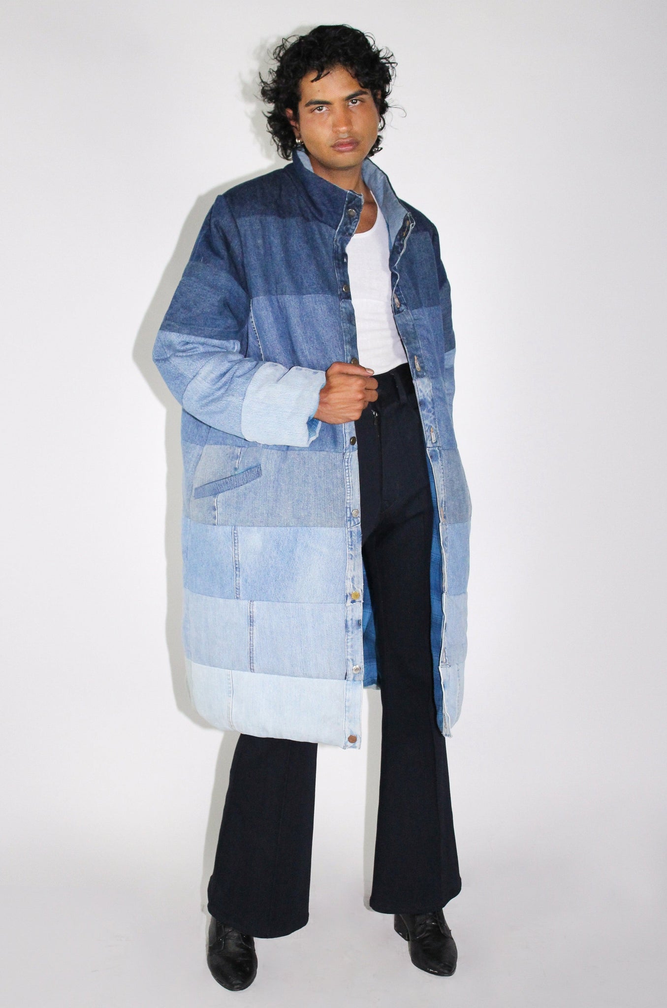 THE LONG GRADIENT DENIM PUFFER