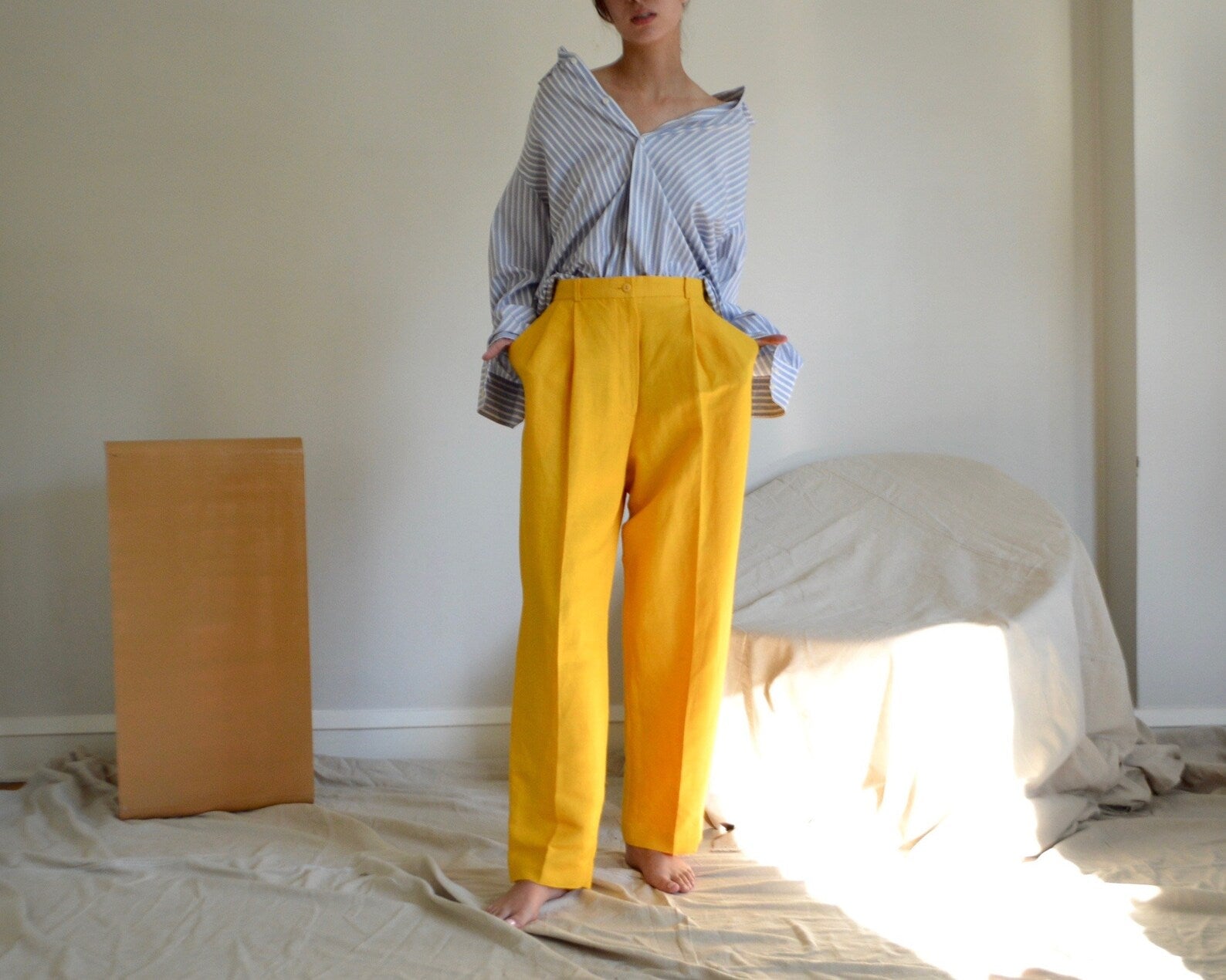 VINTAGE Yellow Linen PLEATED TROUSERS