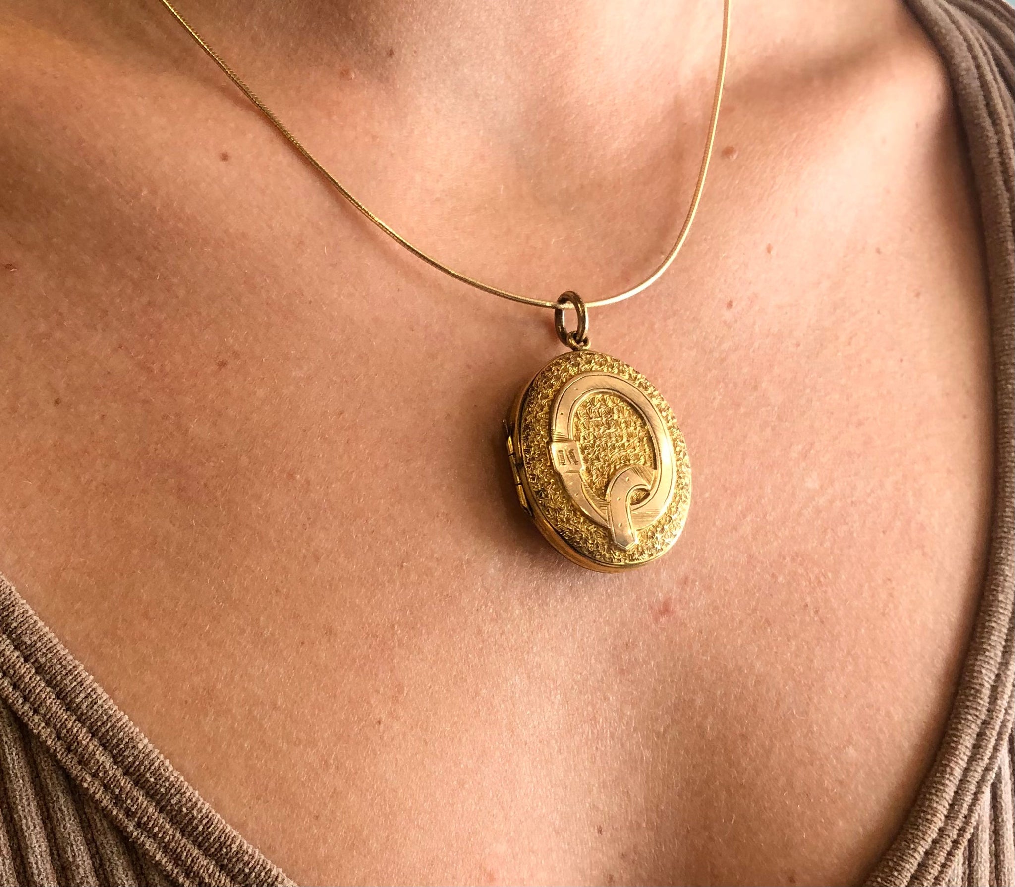 THE WW1 LOVE LOCKET