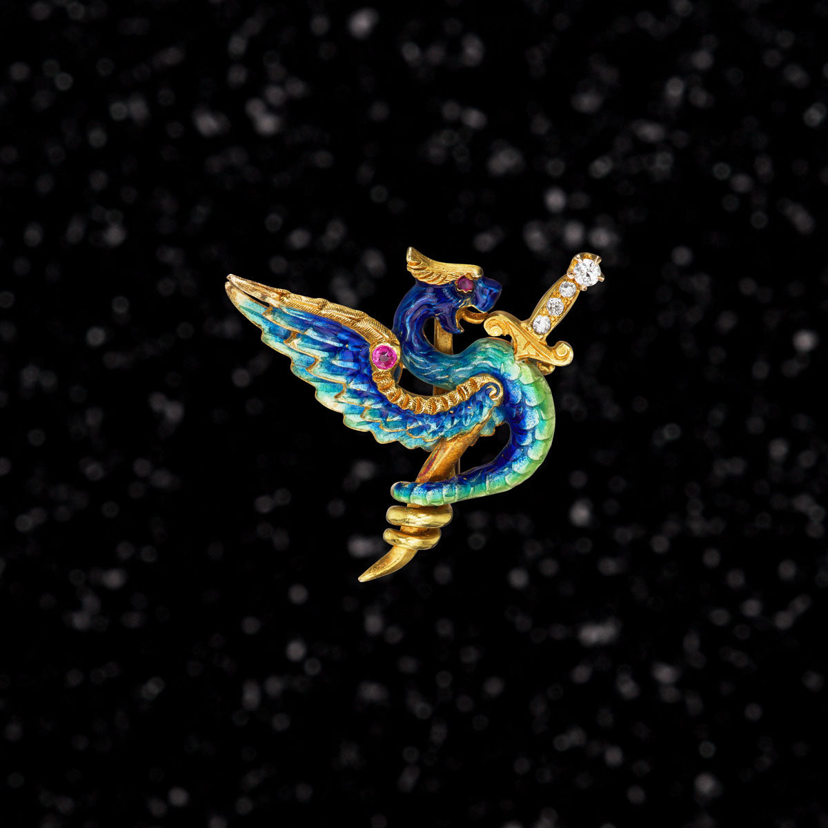 THE FALLEN GRIFFON PIN/CHARM