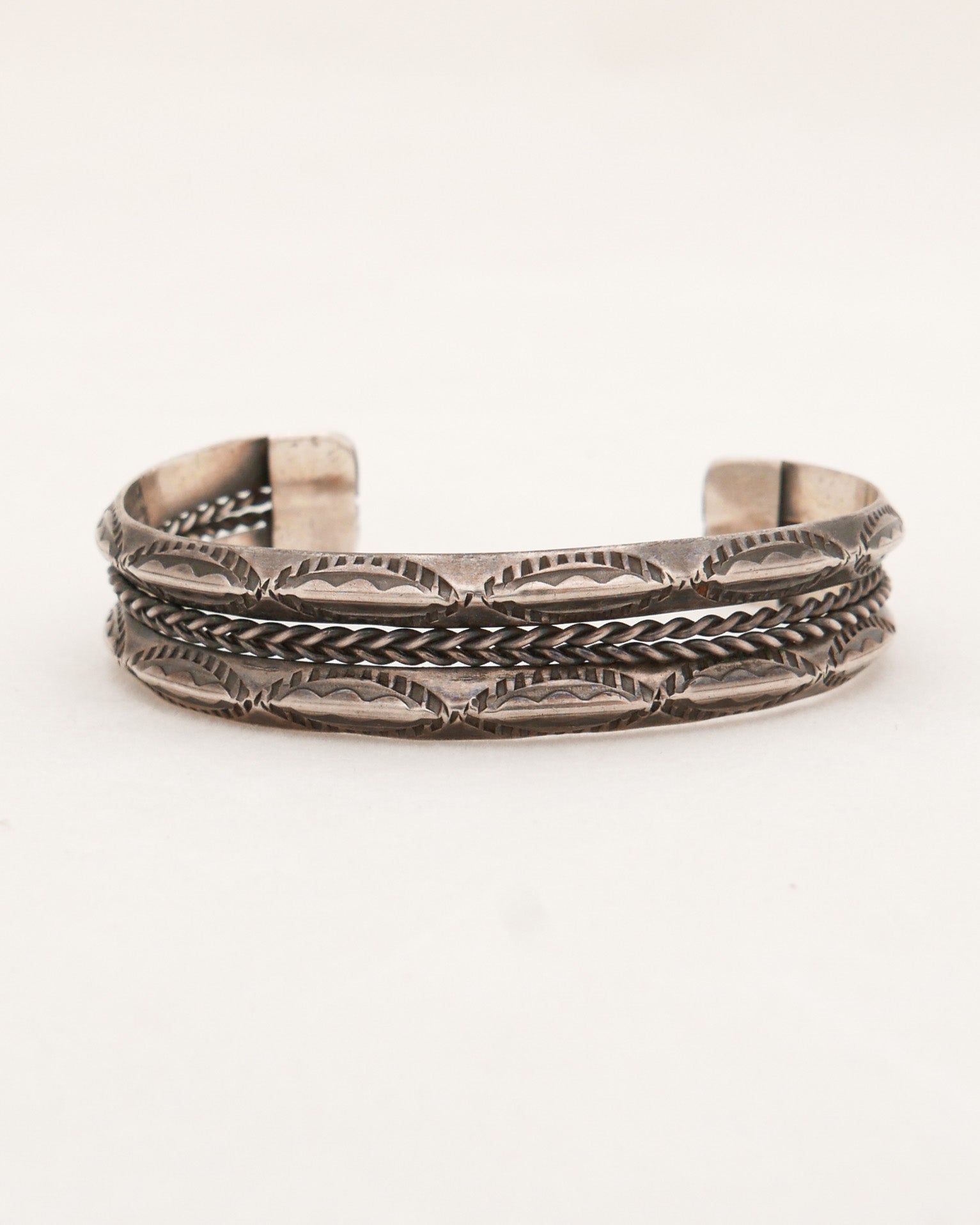 Silver Carinated Braid Cuff